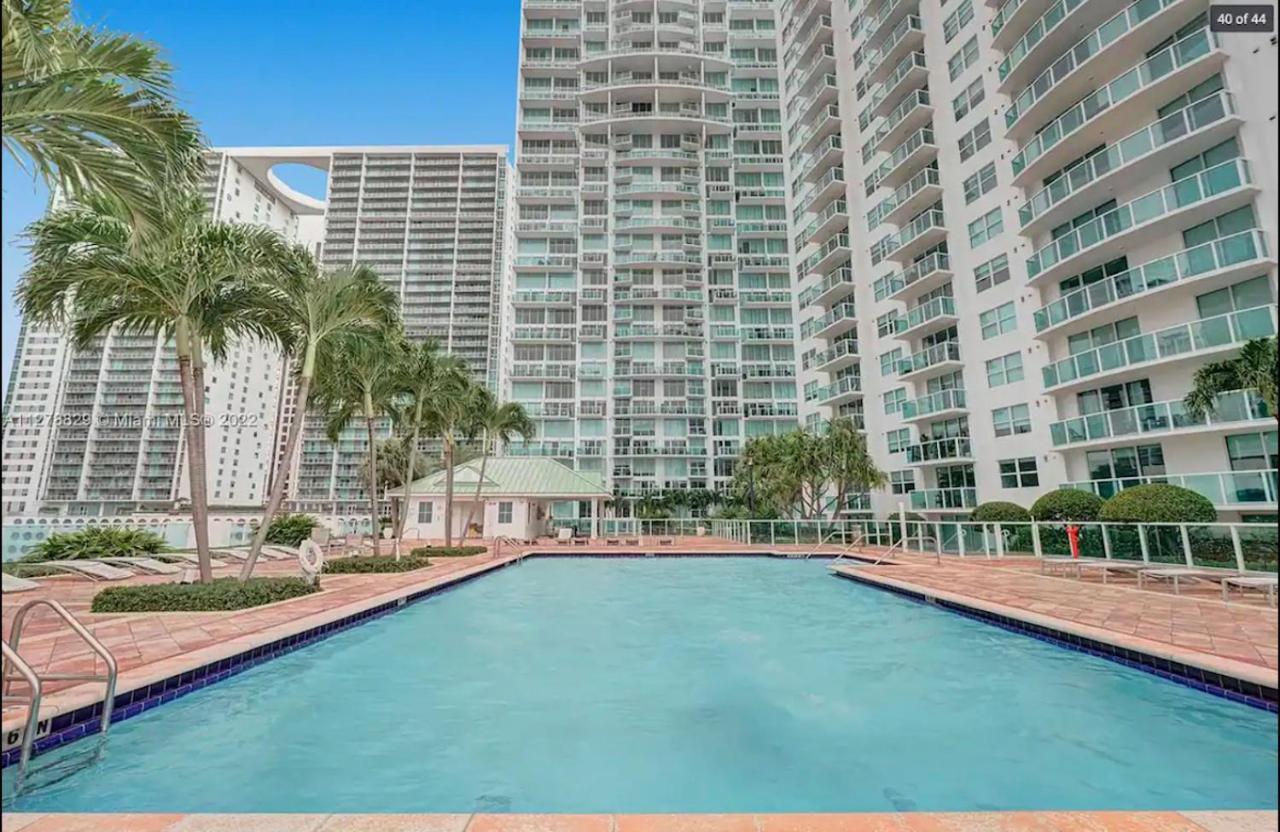 מיאמי Iconic 2 Bedroom Loft Brickell-Stunning Views מראה חיצוני תמונה