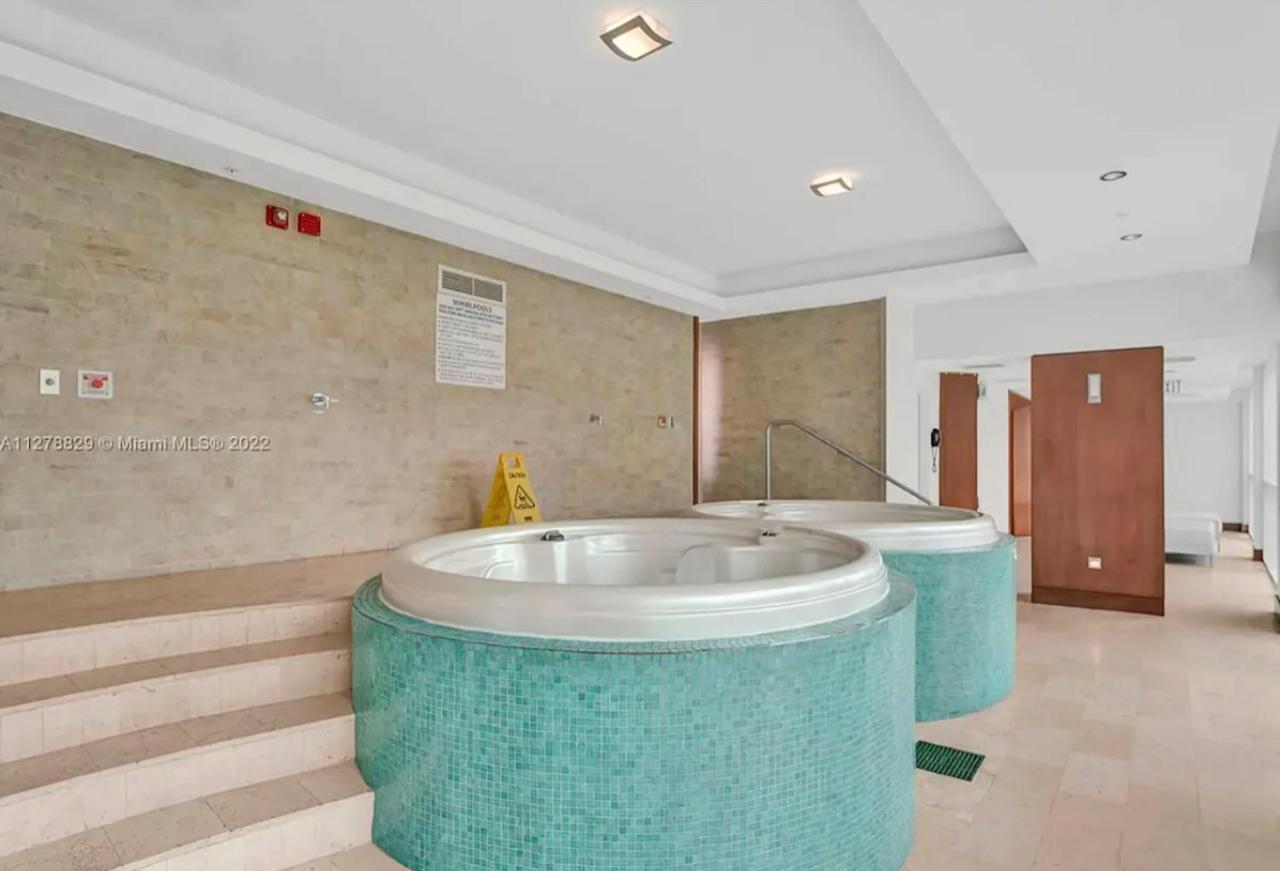 מיאמי Iconic 2 Bedroom Loft Brickell-Stunning Views מראה חיצוני תמונה